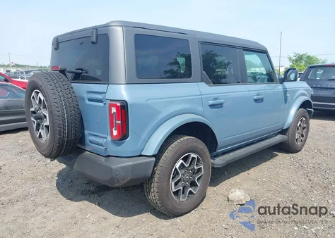 2024 Ford Bronco Outer Banks z USA, uszkodzony, nr VIN 1FMDE8BH1RLA23461